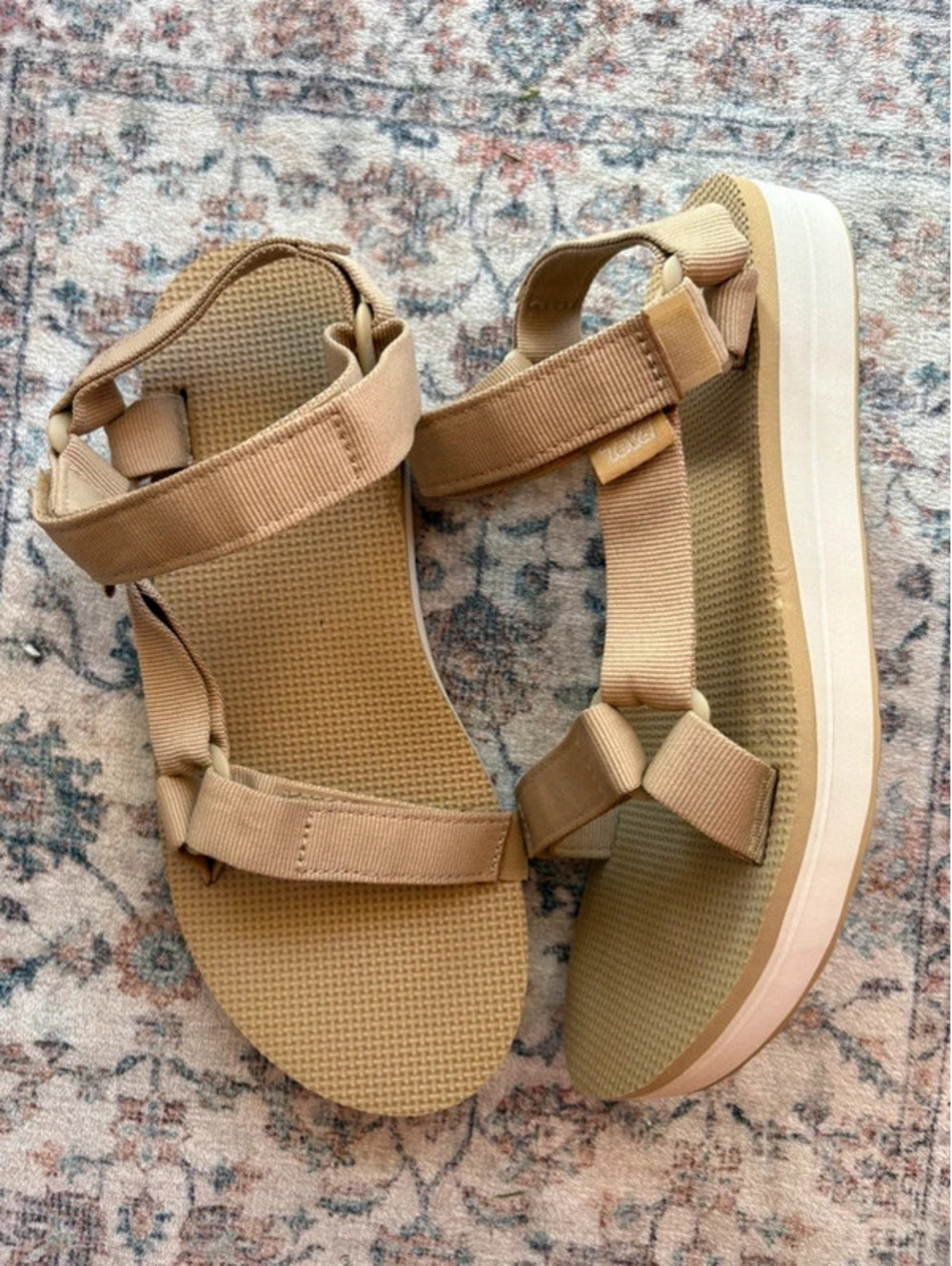 Womens Tan Tevas Strappy Velcro Sandals Size 9 USA